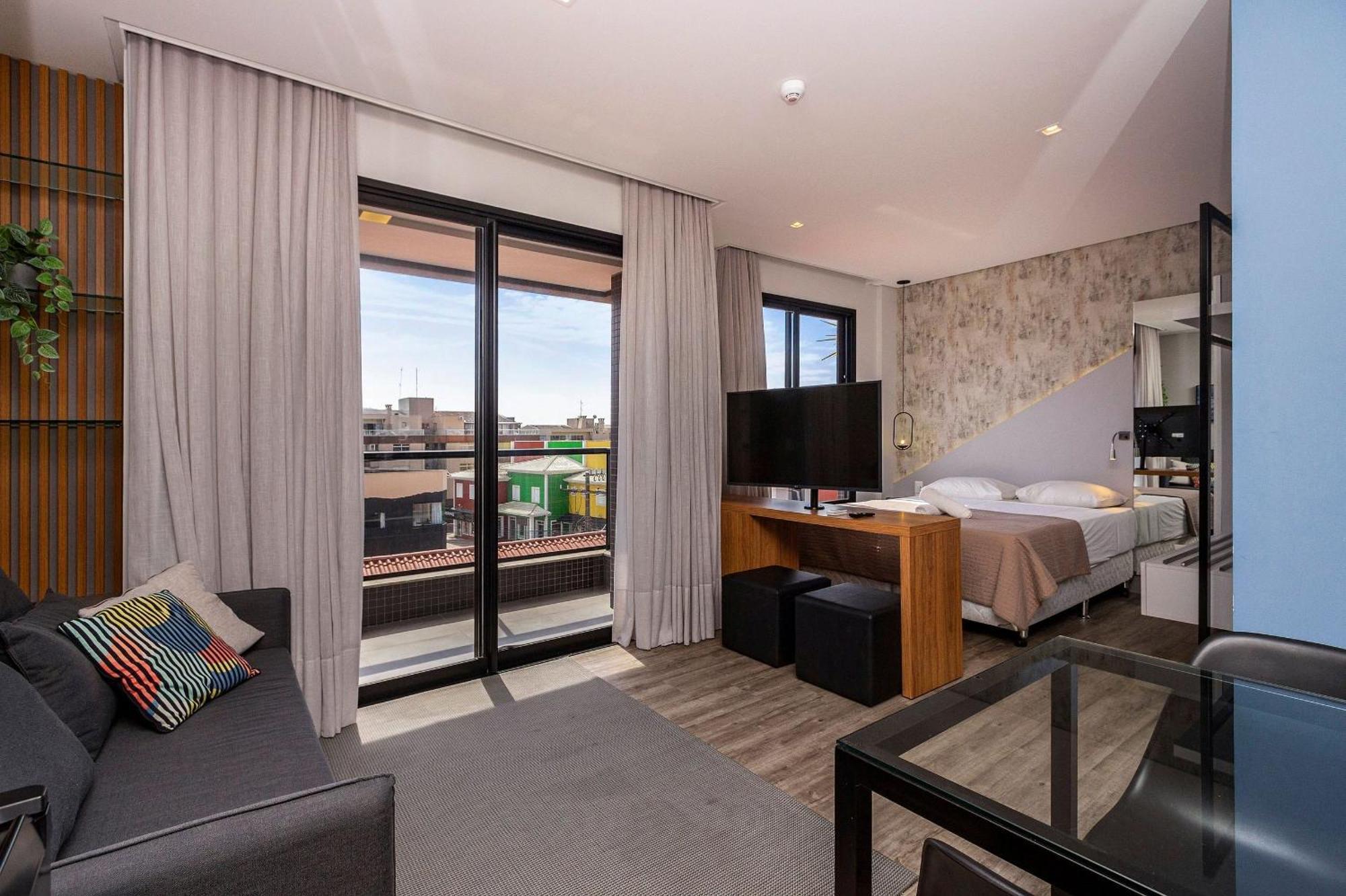 Aion Suites 205 - Lindo Apartamento Com Vista Para O Mar, A 60M Da Praia De Bombinhas, Com Piscina E Academia No Rooftop. Luaran gambar