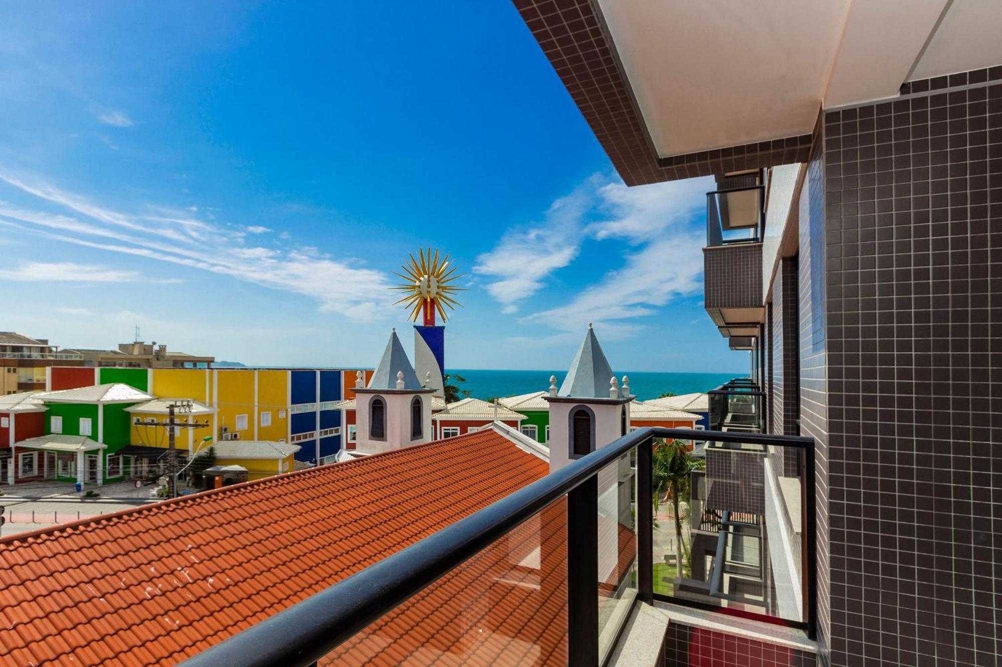 Aion Suites 205 - Lindo Apartamento Com Vista Para O Mar, A 60M Da Praia De Bombinhas, Com Piscina E Academia No Rooftop. Luaran gambar