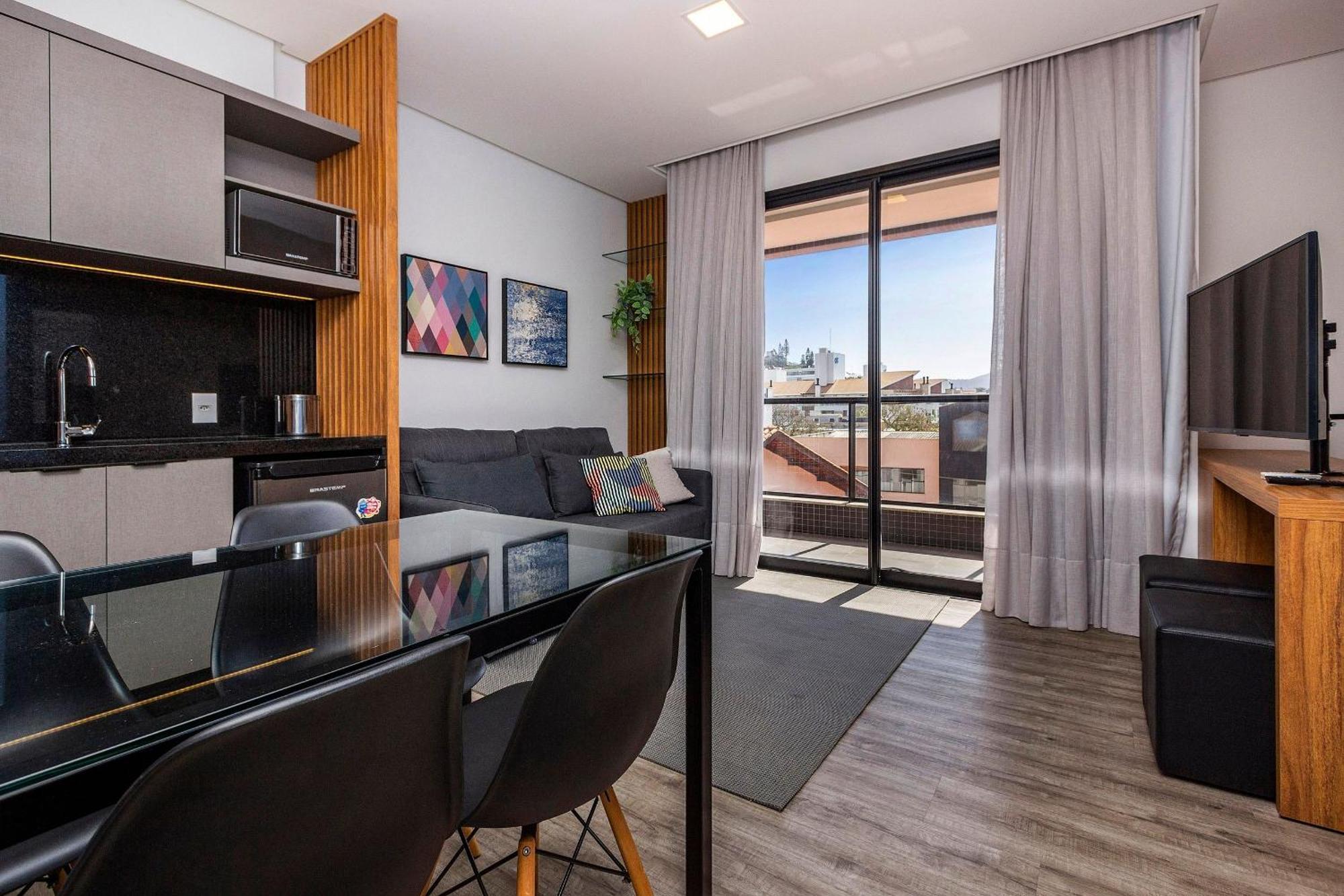 Aion Suites 205 - Lindo Apartamento Com Vista Para O Mar, A 60M Da Praia De Bombinhas, Com Piscina E Academia No Rooftop. Luaran gambar